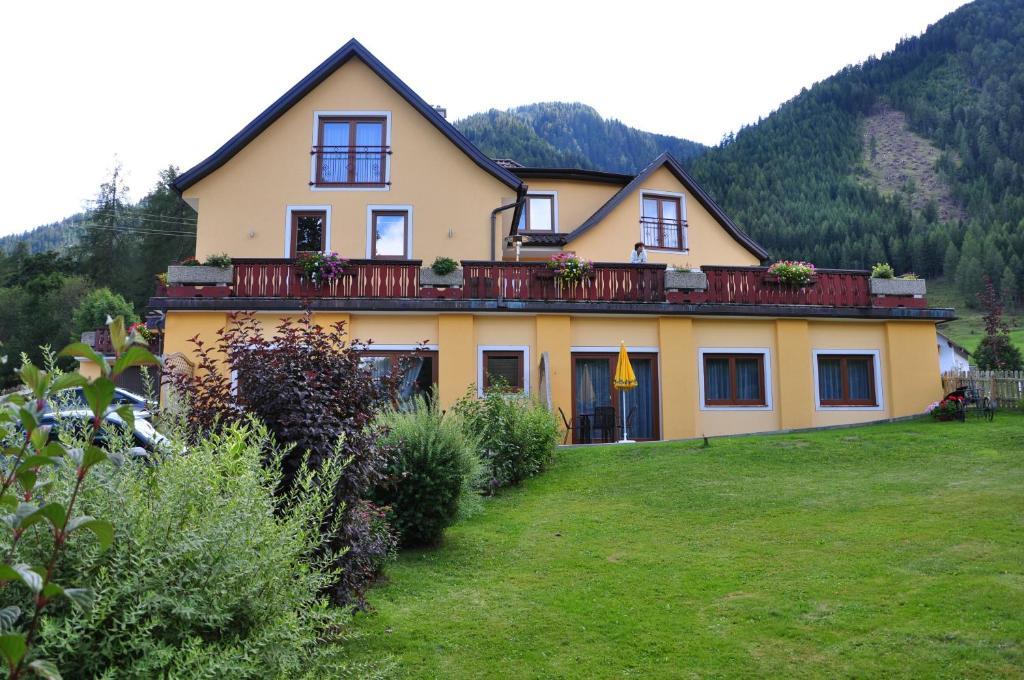 Pension Waldheim Mauterndorf  Exterior photo